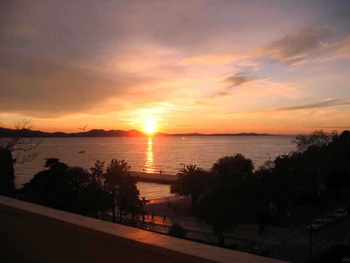 Sunset Delight In Old Town Daire Zadar Dış mekan fotoğraf